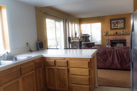 1726 Cameo Dr, Vista, CA 92083 photo 3