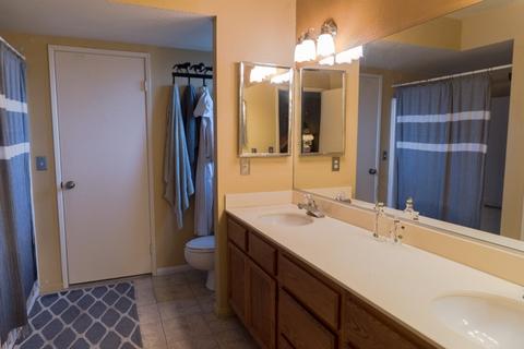 1726 Cameo Dr, Vista, CA 92083 photo 8