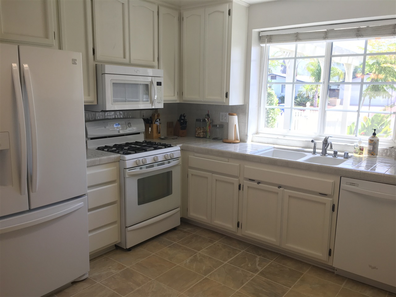 13122 Leaila Ln, Poway, CA 92064 photo 4