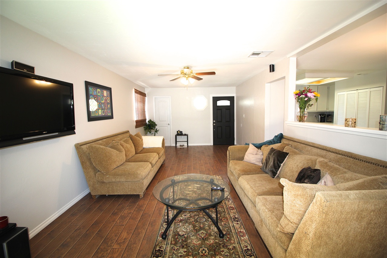 13122 Leaila Ln, Poway, CA 92064 photo 2