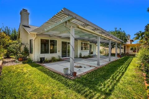 960 Ashton Ct, Vista, CA 92081 photo 2