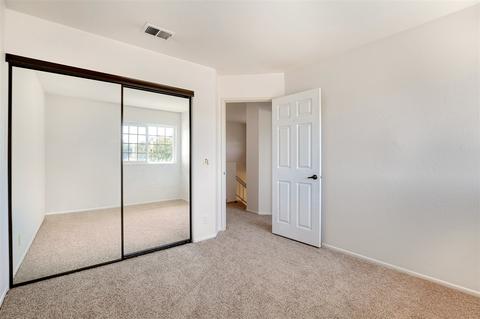 960 Ashton Ct, Vista, CA 92081 photo 15