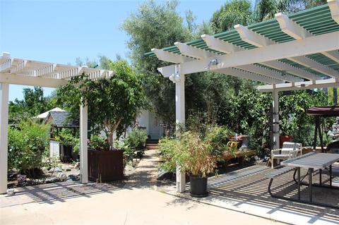 706 Osborne St, Vista, CA 92084 photo 1