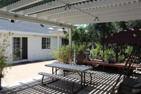 706 Osborne St, Vista, CA 92084 photo 12