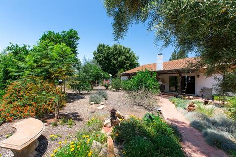 13151 Silver Saddle Ln, Poway, CA 92064 photo 17
