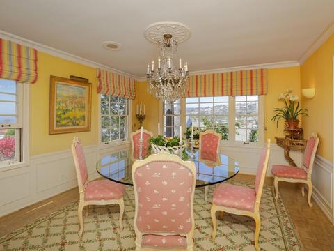 7937 Roseland Dr, La Jolla, CA 92037 photo 10