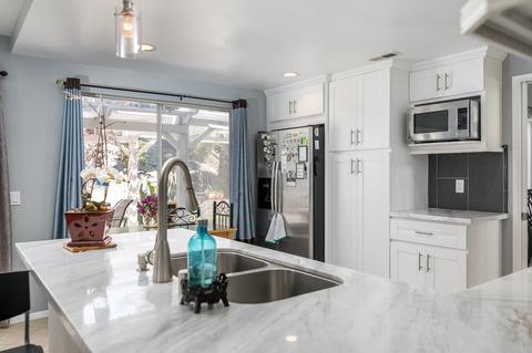 1674 Avenida Oceano, Oceanside, CA 92056 photo 9