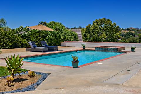 28386 Cavalier Ct, Escondido, CA 92026 photo 5
