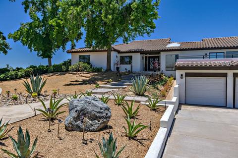 28386 Cavalier Ct, Escondido, CA 92026 photo 1