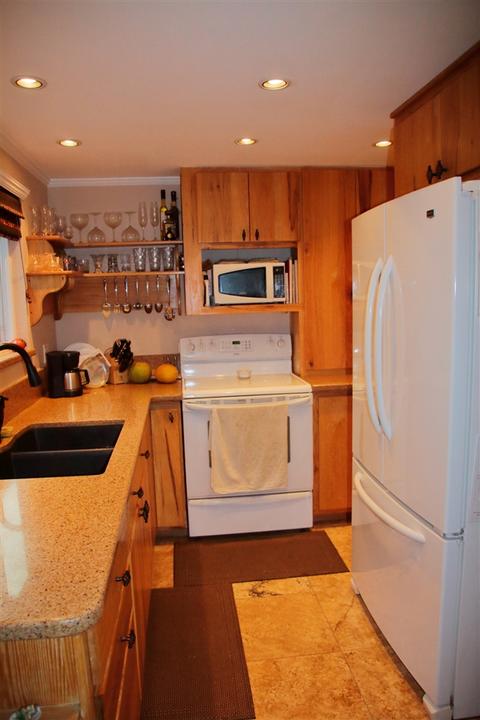 472 S Anza, El Cajon, CA 92020 photo 4