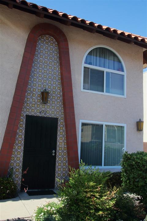 472 S Anza, El Cajon, CA 92020 photo 1