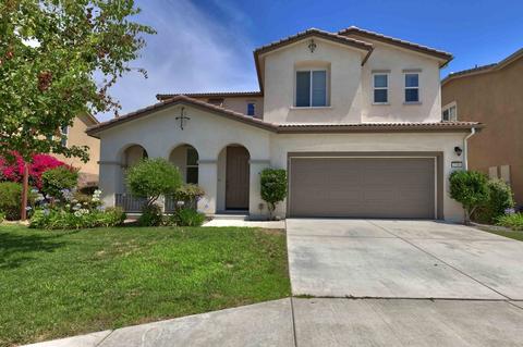 3786 Lake Circle Dr, Fallbrook, CA 92028 photo 1
