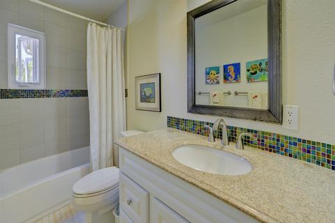 8443 Cliffridge Ln, La Jolla, CA 92037 photo 11