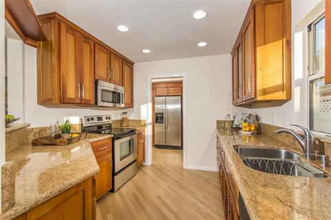 336 Palm Ave, Coronado, CA 92118 photo 8
