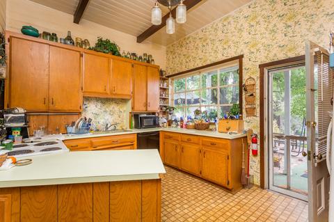 655 E Alvarado St, Fallbrook, CA 92028 photo 9