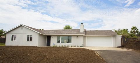 2245 S Stagecoach Ln, Fallbrook, CA 92028 photo 1
