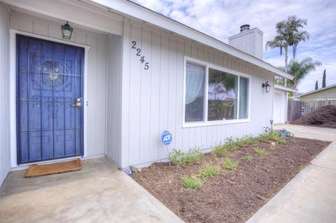 2245 S Stagecoach Ln, Fallbrook, CA 92028 photo 3