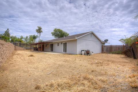 2245 S Stagecoach Ln, Fallbrook, CA 92028 photo 19