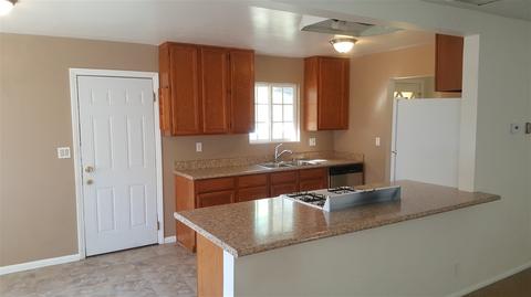 2026 Lee Dr, Escondido, CA 92027 photo 3