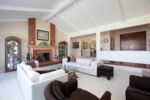2648 La Costa Ave, Carlsbad, CA 92009 photo 8