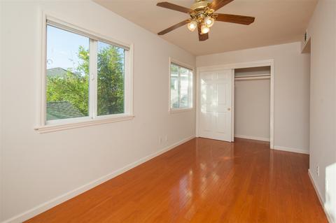 121 Palm Ave, Coronado, CA 92118 photo 17