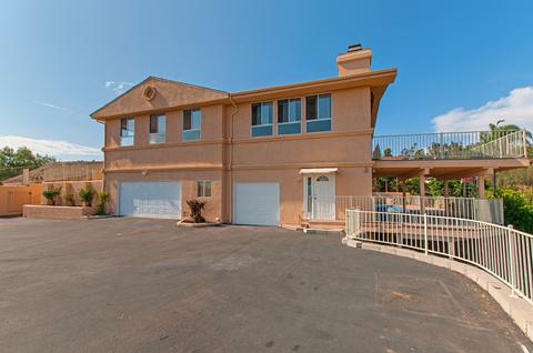 1801 Carob Tree Ln, El Cajon, CA 92021 photo 3