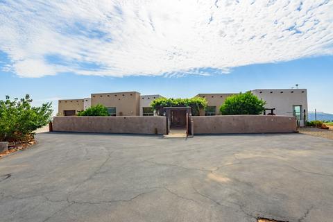 38445 Rancho Heights Way, Pala, CA 92059 photo 2