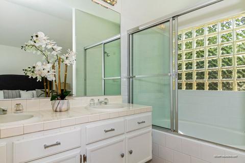 1593 Via Otano, Oceanside, CA 92056 photo 18
