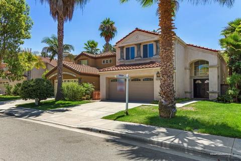 1593 Via Otano, Oceanside, CA 92056 photo 2