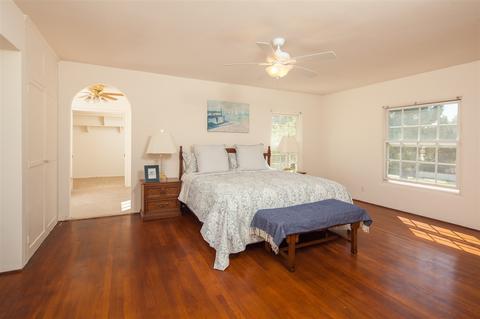 945 I Ave, Coronado, CA 92118 photo 13