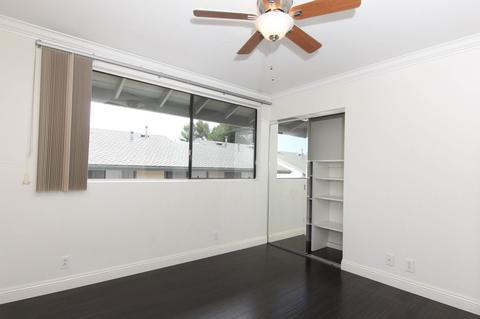 8254 Caminito Modena, La Jolla, CA 92037 photo 15