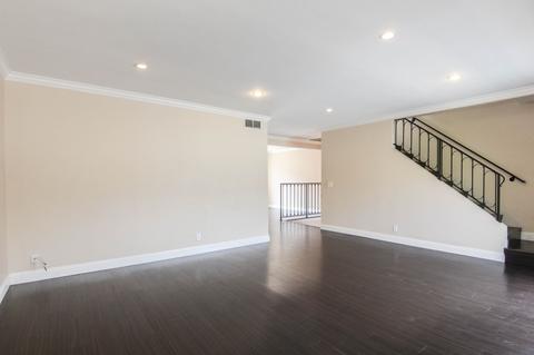 8254 Caminito Modena, La Jolla, CA 92037 photo 12