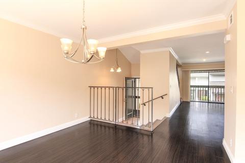8254 Caminito Modena, La Jolla, CA 92037 photo 8
