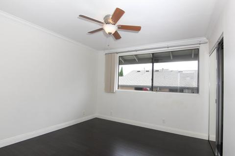 8254 Caminito Modena, La Jolla, CA 92037 photo 14