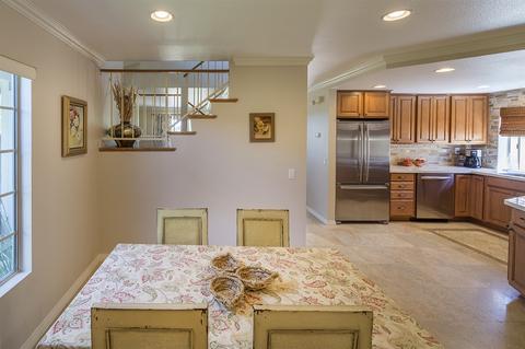 3718 Via Baldona, Oceanside, CA 92056 photo 9