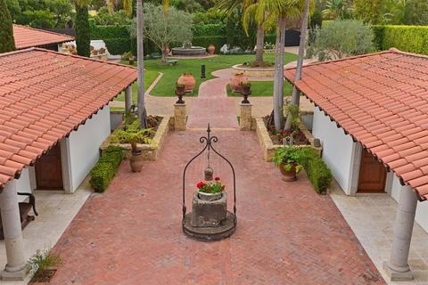 Undisclosed, La Jolla, CA 92037 photo 22