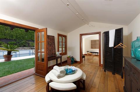 Undisclosed, La Jolla, CA 92037 photo 23