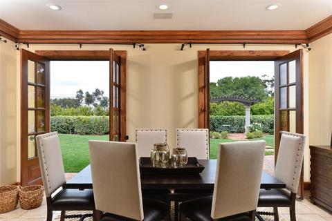 Undisclosed, La Jolla, CA 92037 photo 14