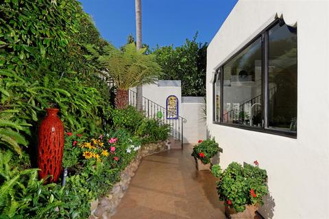 Undisclosed, La Jolla, CA 92037 photo 14