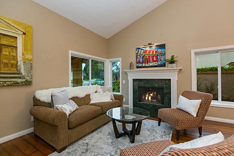 2027 Bruceala Ct, Cardiff, CA 92007 photo 8