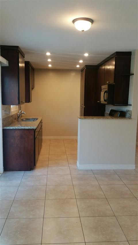 128 E Oxford St, Chula Vista, CA 91911 photo 3