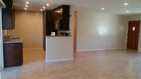 128 E Oxford St, Chula Vista, CA 91911 photo 2