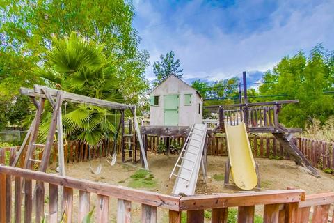 10450 Del Rio Rd, Spring Valley, CA 91978 photo 24