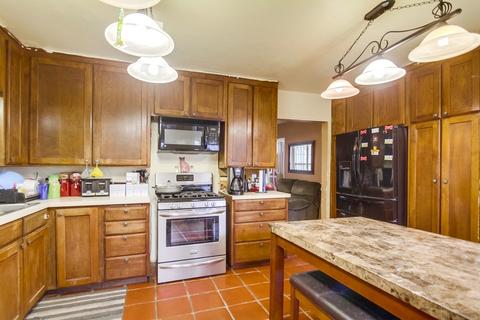 10450 Del Rio Rd, Spring Valley, CA 91978 photo 9