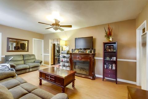 10450 Del Rio Rd, Spring Valley, CA 91978 photo 4