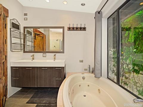 6209 Beaumont Ave, La Jolla, CA 92037 photo 24