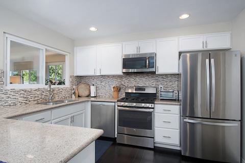 1650 Freda Ln, Cardiff, CA 92007 photo 2