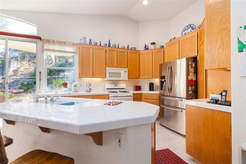 8291 Serenity Ct, El Cajon, CA 92021 photo 13
