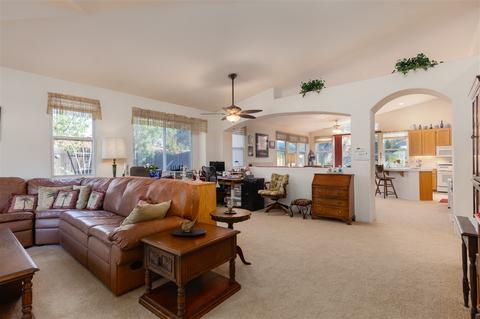 8291 Serenity Ct, El Cajon, CA 92021 photo 4