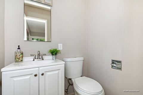 10454 San Carlos, Spring Valley, CA 91978 photo 17